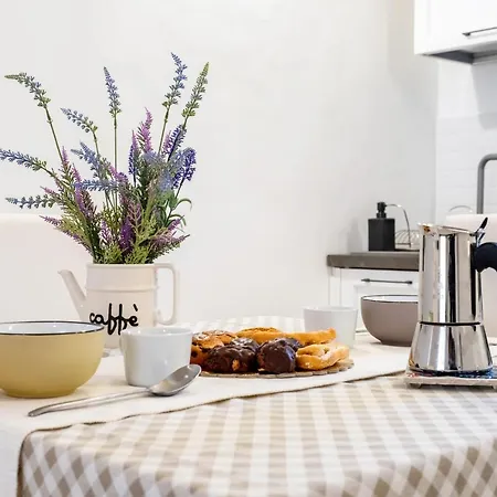 Ferienhaus Guesthost - Sogno Ostunese Terrace Ostuni